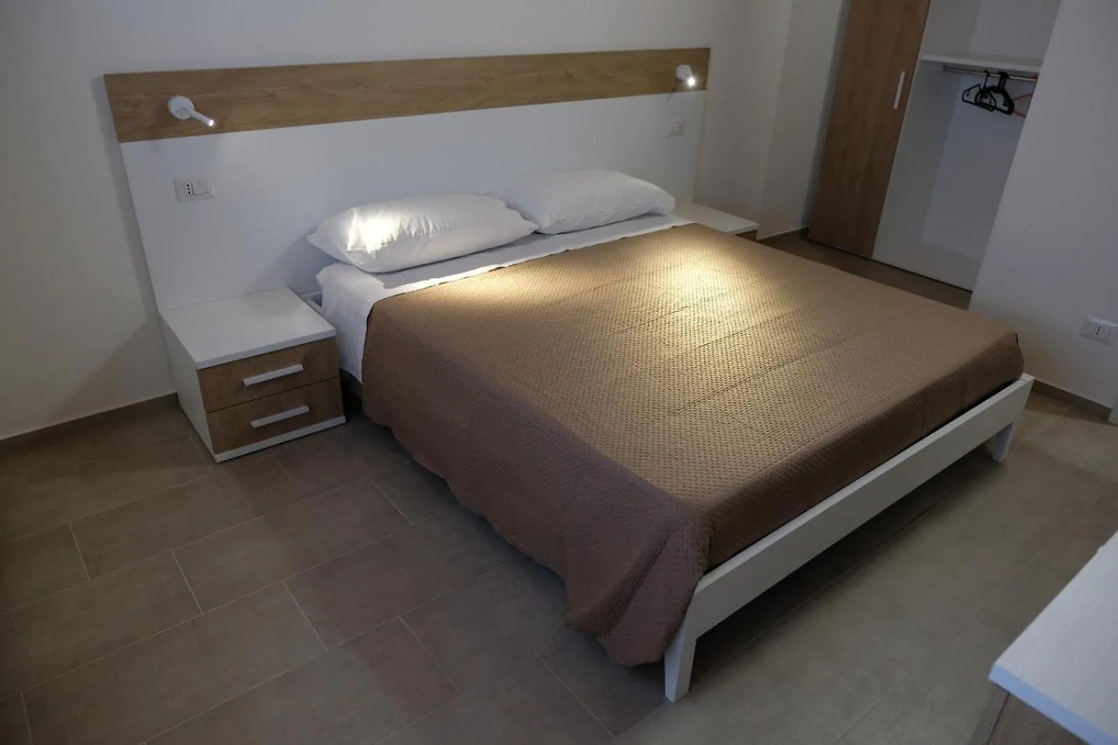 Bed & Breakfast Salerno Rooms Palazzolo Acreide Italy